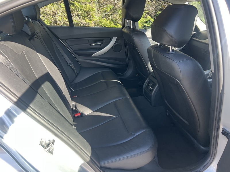 BMW 3 Series 320d SE - U11874