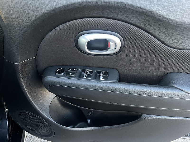 Kia Soul GDi 1 - U11877