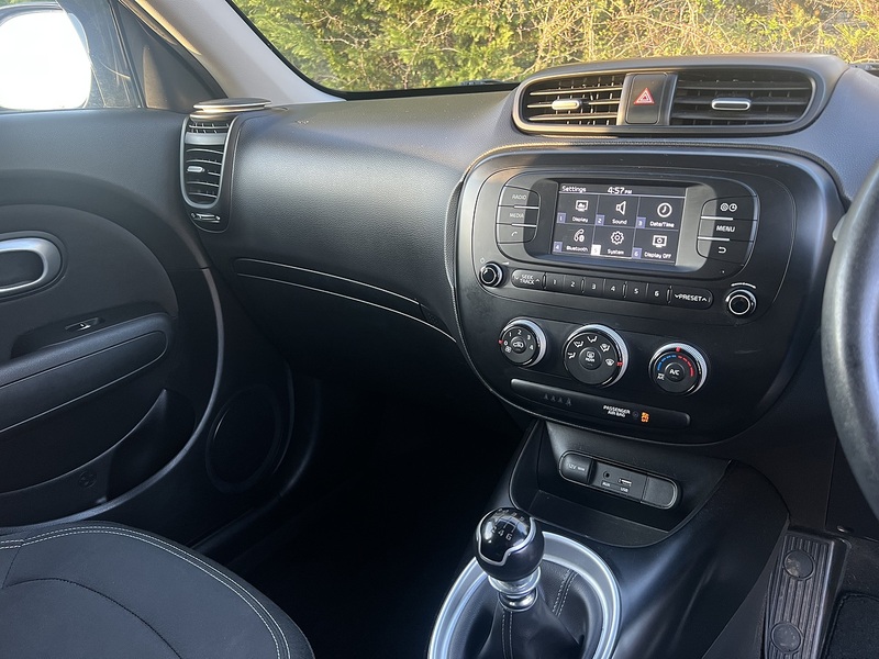 Kia Soul GDi 1 - U11877