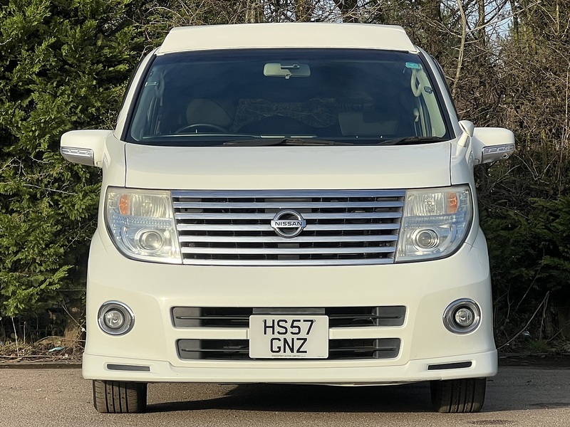 Nissan Elgrand 250 Highway Star Urban Selection - U11878