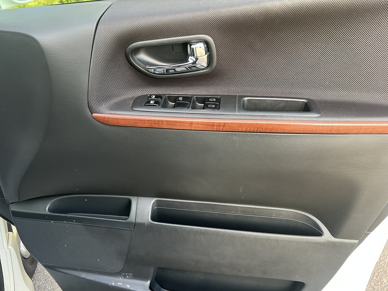 Nissan Elgrand 250 Highway Star Urban Selection - U11878