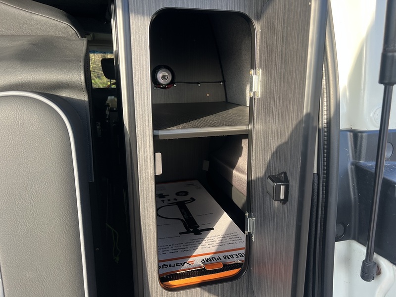 Nissan Elgrand 250 Highway Star Urban Selection - U11878