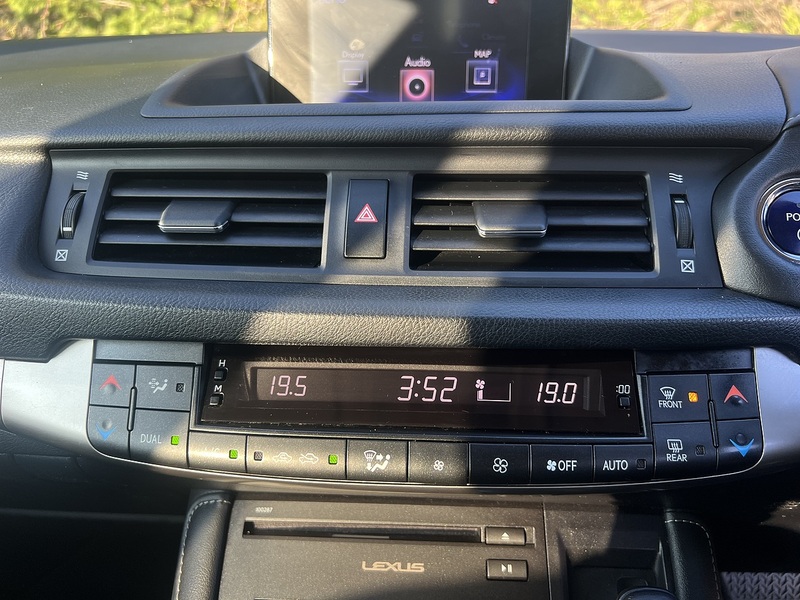 Lexus CT 200h Advance - U11880
