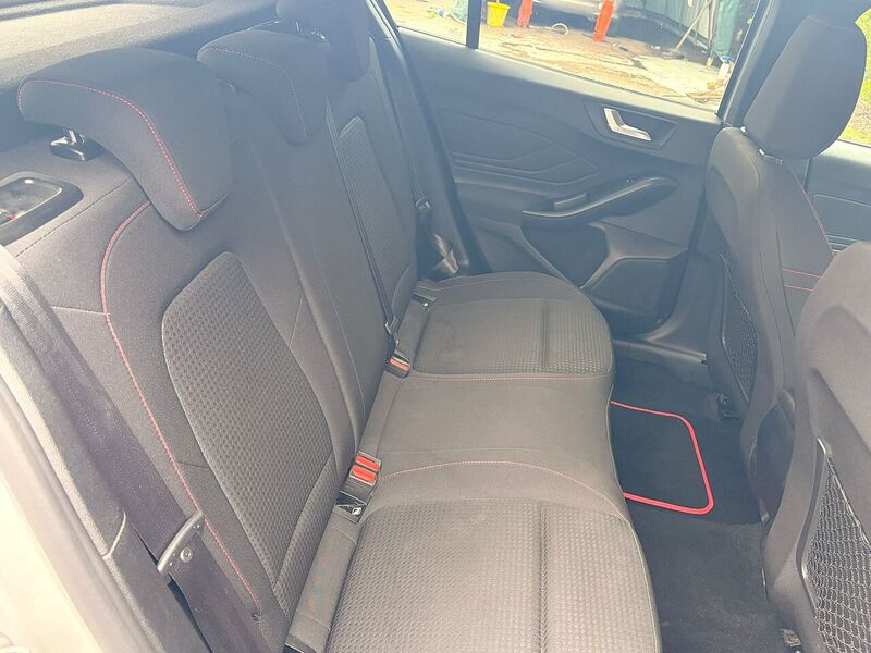 Ford Focus EcoBlue ST-Line - U11884