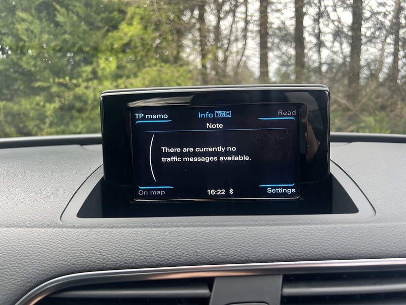 Audi Q3 TDI S line - U11885