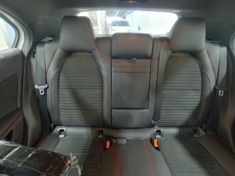 Mercedes-Benz A-Class A 180 AMG SPORT - U11888