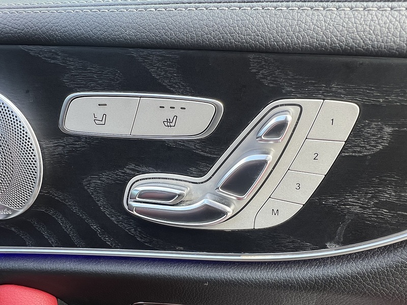 Mercedes-Benz E Class E220d AMG Line - U11889