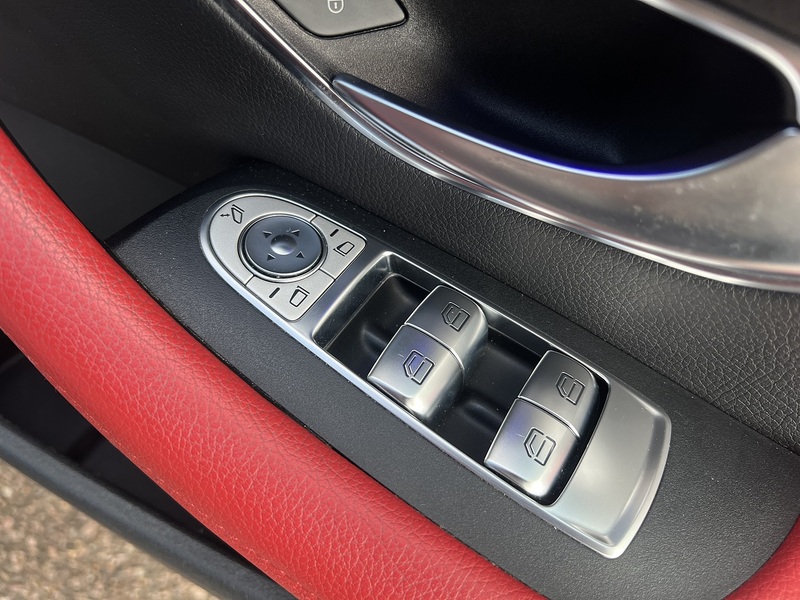 Mercedes-Benz E Class E220d AMG Line - U11889