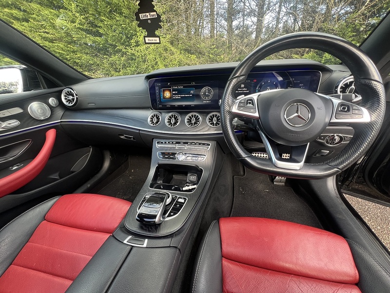 Mercedes-Benz E Class E220d AMG Line - U11889