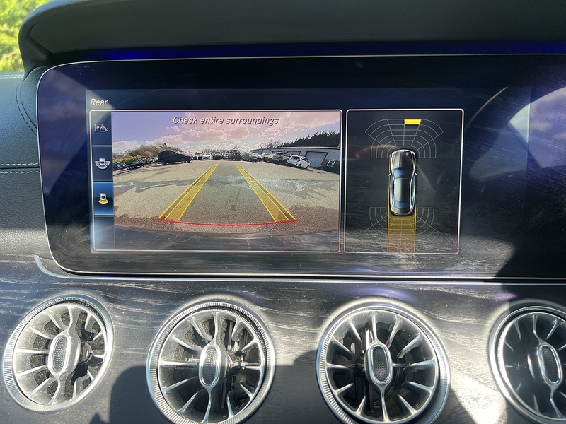 Mercedes-Benz E Class E220d AMG Line - U11889