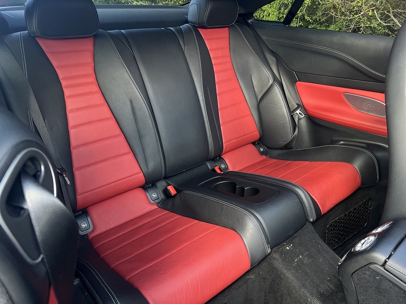 Mercedes-Benz E Class E220d AMG Line - U11889