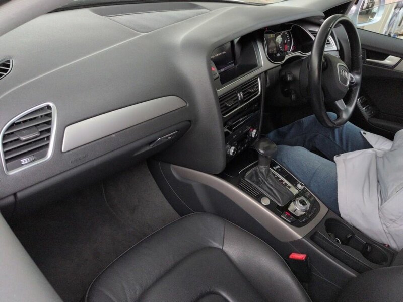 Audi A4 Avant 2.0 TFSI - U11890