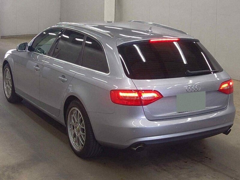 Audi A4 Avant 2.0 TFSI - U11890