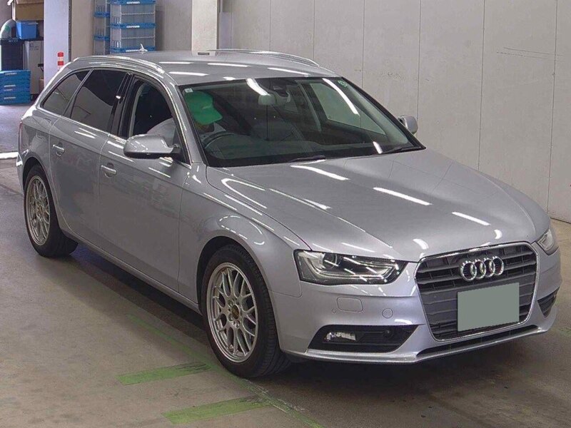 Audi A4 Avant 2.0 TFSI - U11890