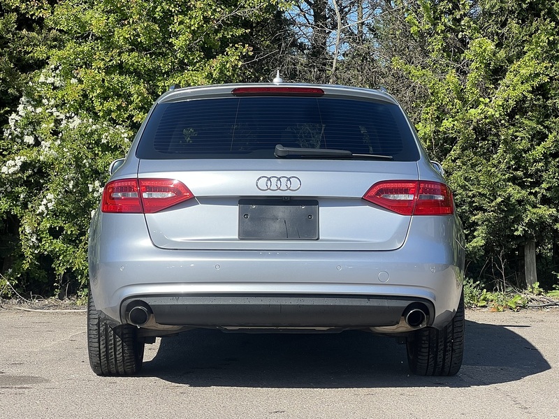 Audi A4 Avant 2.0 TFSI - U11890