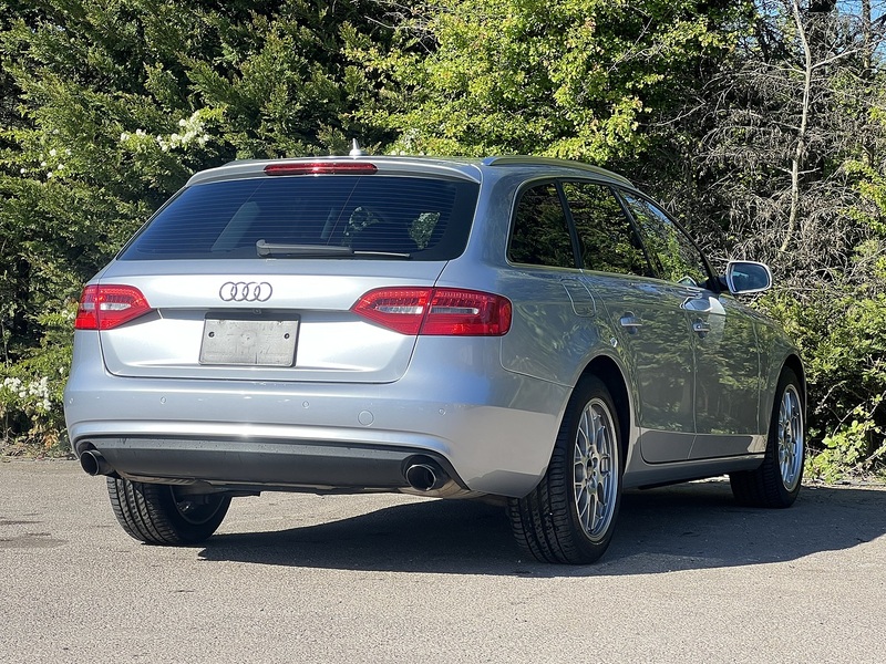Audi A4 Avant 2.0 TFSI - U11890