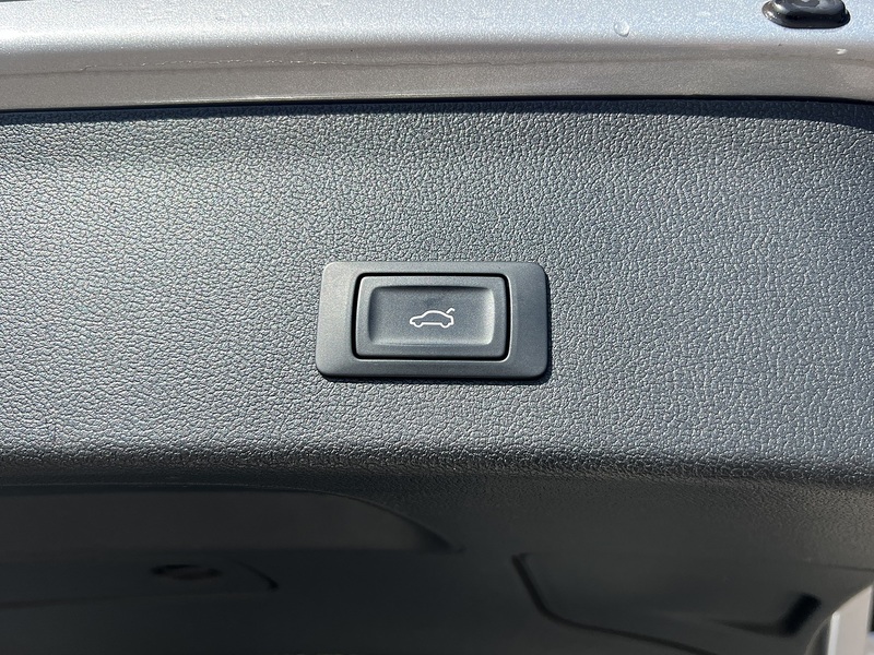 Audi A4 Avant 2.0 TFSI - U11890