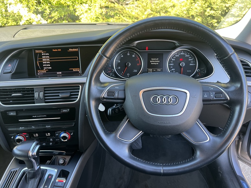 Audi A4 Avant 2.0 TFSI - U11890