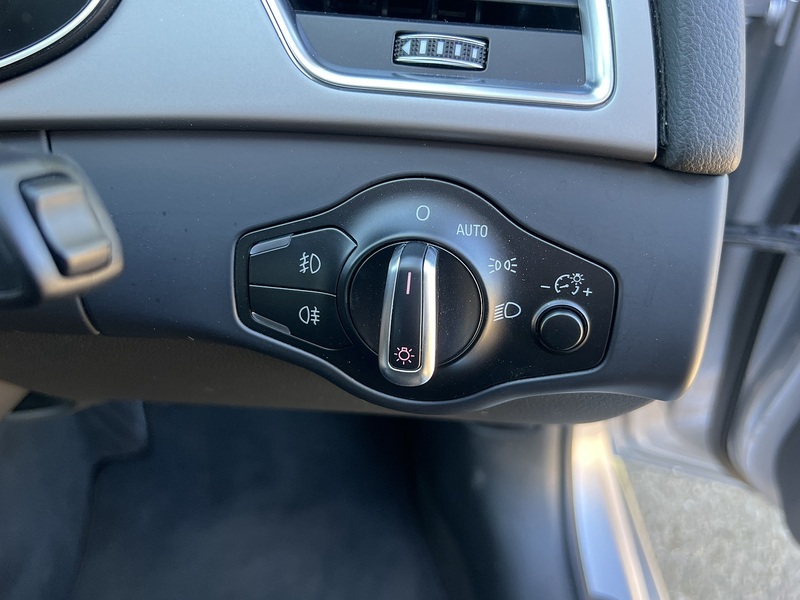 Audi A4 Avant 2.0 TFSI - U11890
