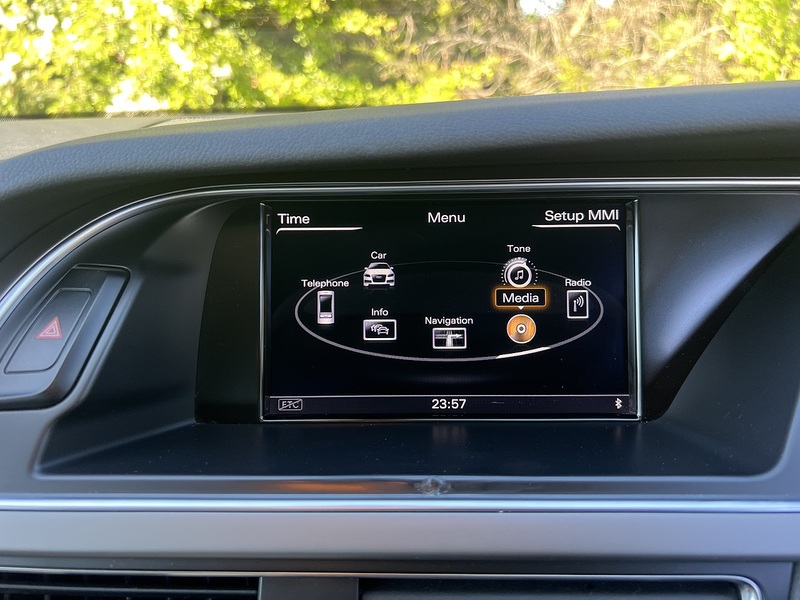 Audi A4 Avant 2.0 TFSI - U11890