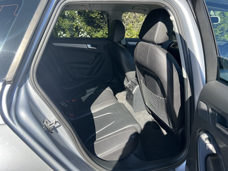 Audi A4 Avant 2.0 TFSI - U11890