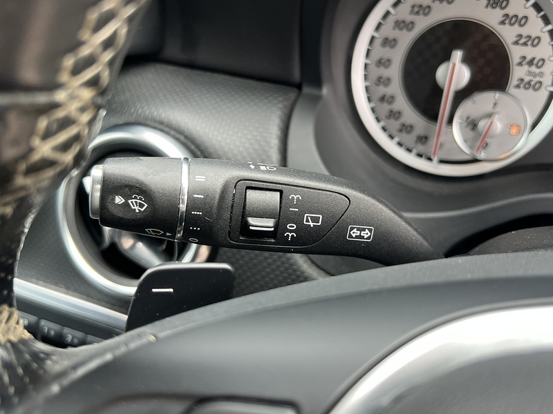 Mercedes-Benz A-Class A180 Blueefficiency Sport - U11891