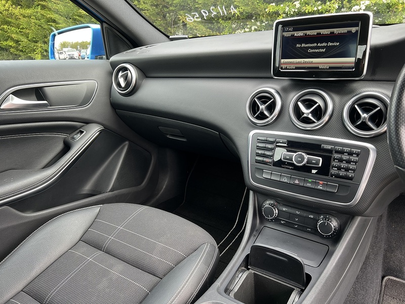 Mercedes-Benz A-Class A180 Blueefficiency Sport - U11891