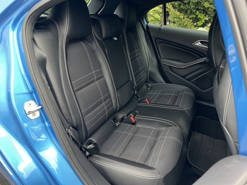 Mercedes-Benz A-Class A180 Blueefficiency Sport - U11891