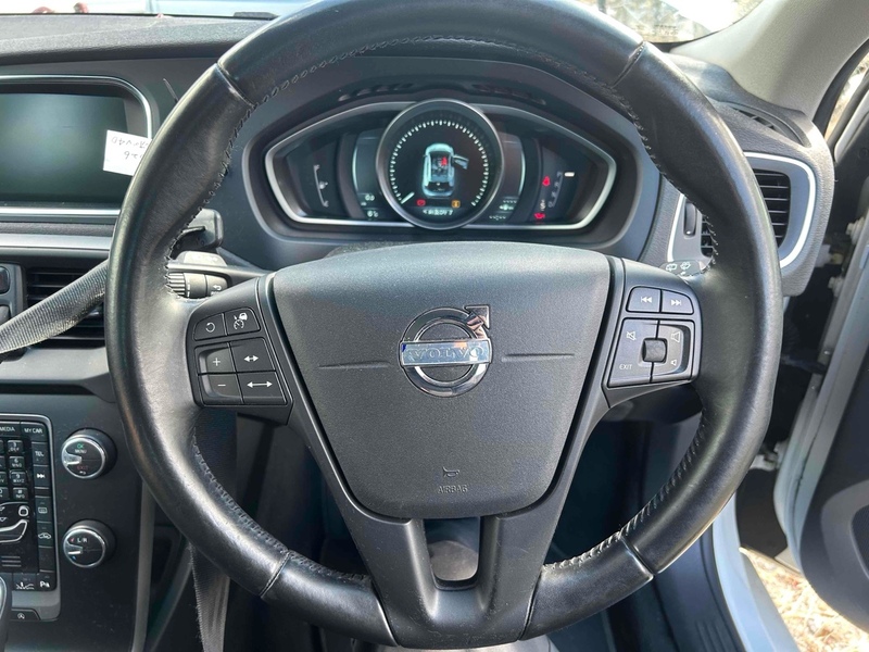 Volvo V40 T4 - U11894