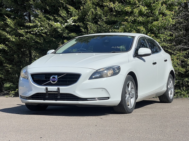 Volvo V40 T4 - U11894