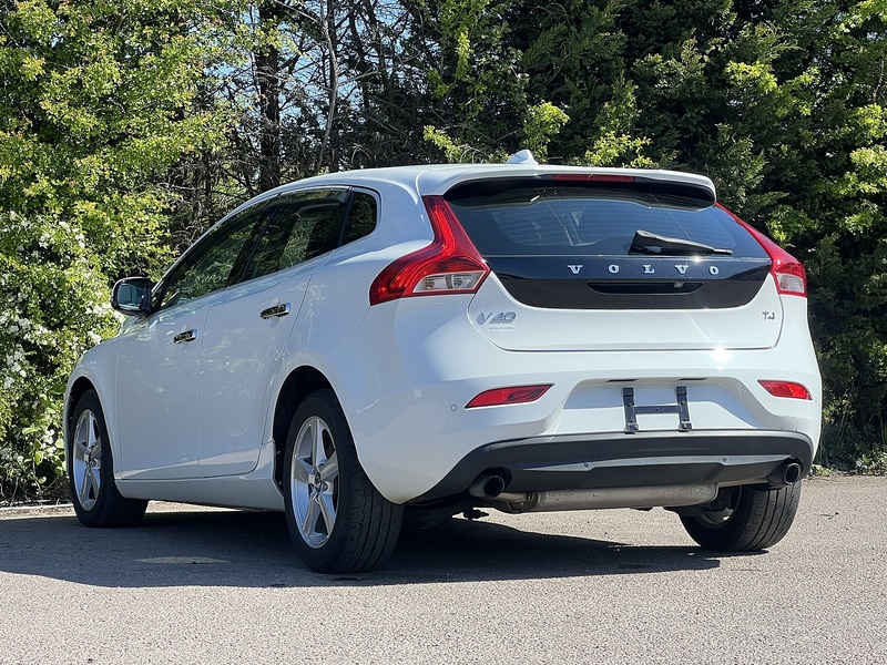 Volvo V40 T4 - U11894