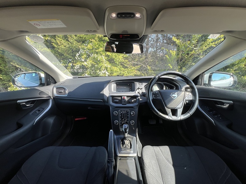 Volvo V40 T4 - U11894