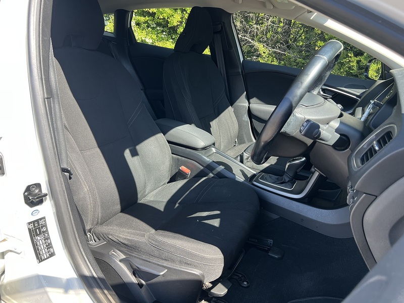 Volvo V40 T4 - U11894