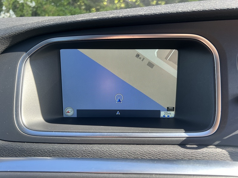 Volvo V40 BASEGRADE - U11895