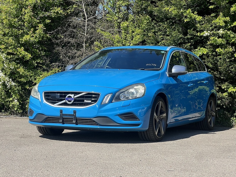 Volvo V60 T4 R-Design - U11896
