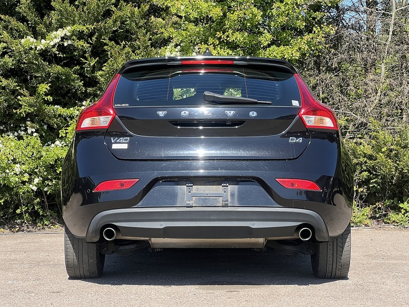 Volvo V40 D4 Es - U11898