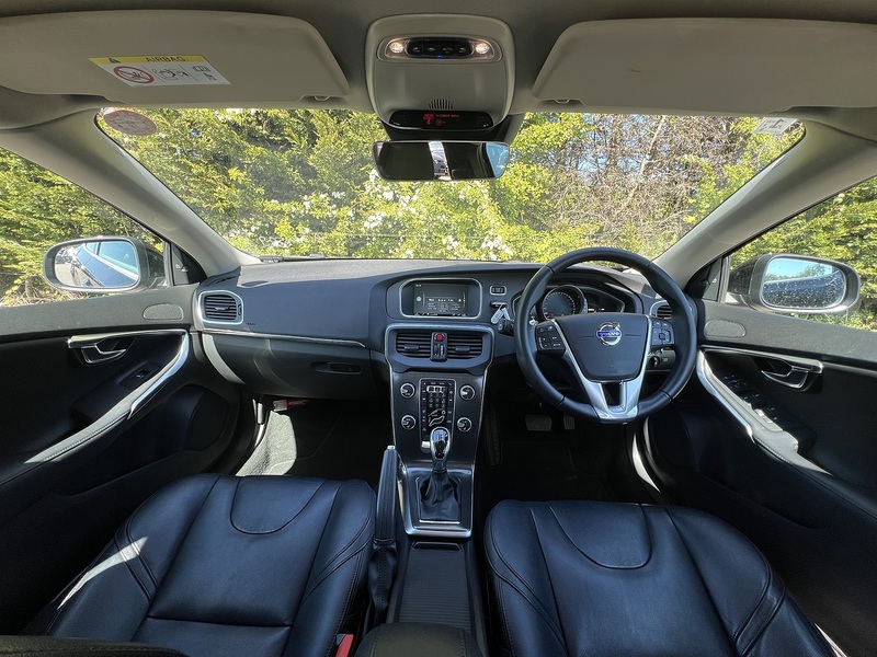 Volvo V40 D4 Es - U11898