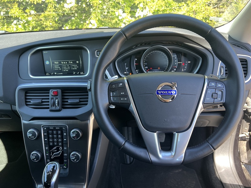 Volvo V40 D4 Es - U11898