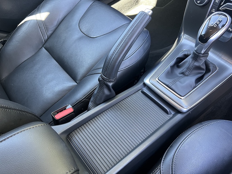 Volvo V40 D4 Es - U11898