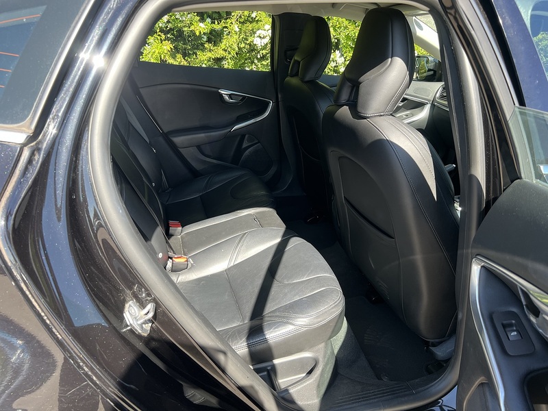 Volvo V40 D4 Es - U11898