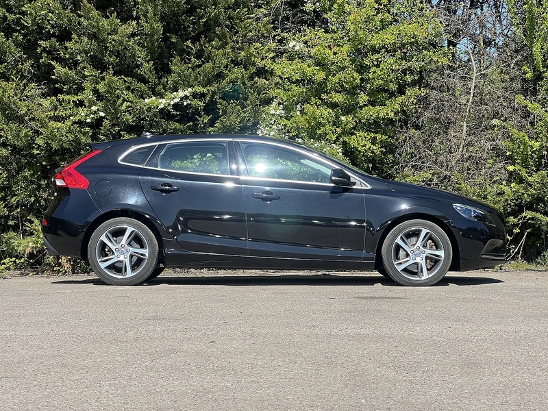 Volvo V40 D4 Es - U11898