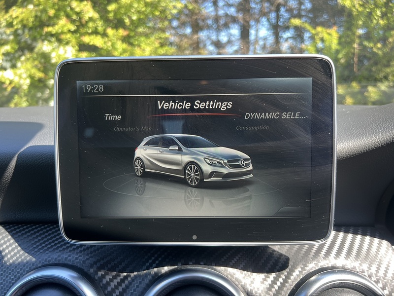 Mercedes-Benz A-Class A 180 Amg Line Premium - U11899