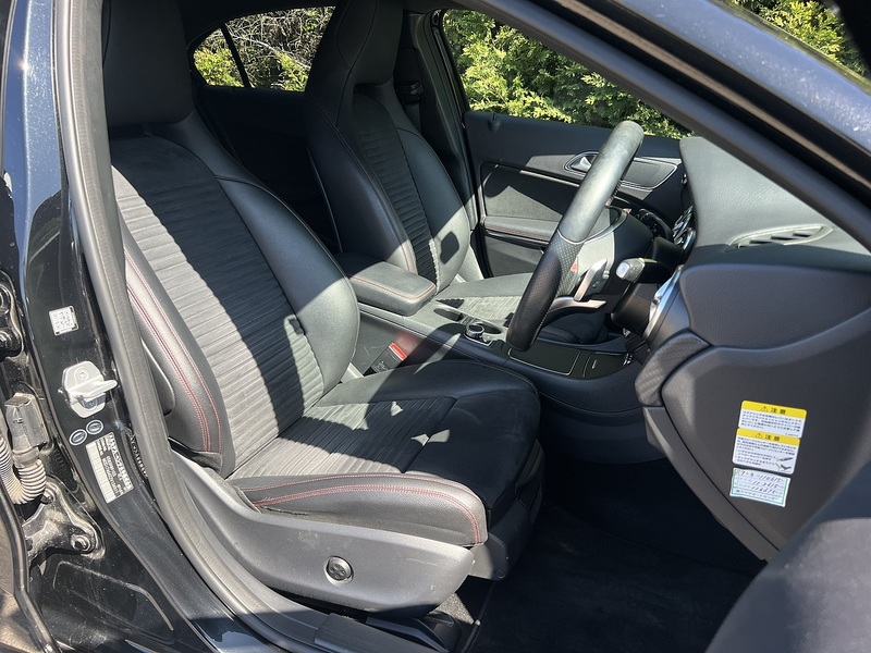 Mercedes-Benz A-Class A 180 Amg Line Premium - U11899