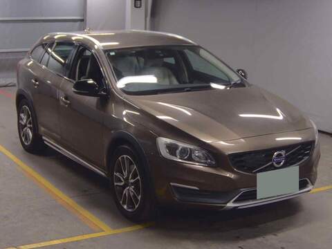 Volvo V60 T5 Cross Country Pro Awd Estate 2.0 Automatic Petrol