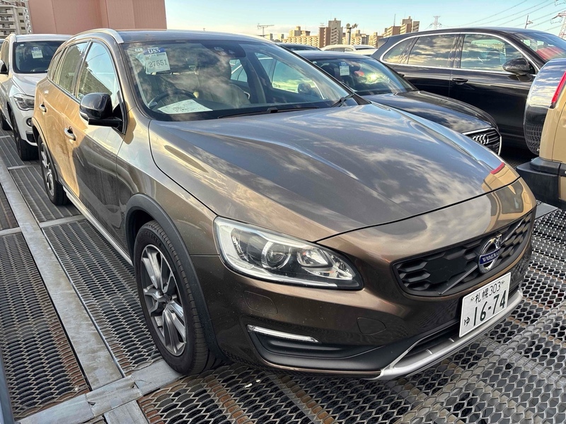 Volvo V60 T5 Cross Country SE - U11900
