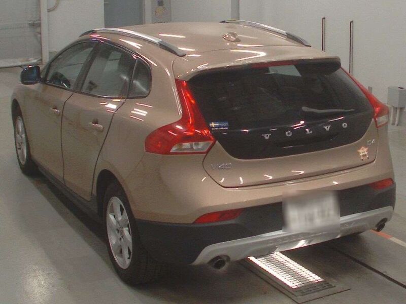 Volvo V40 D4 Se - U11902
