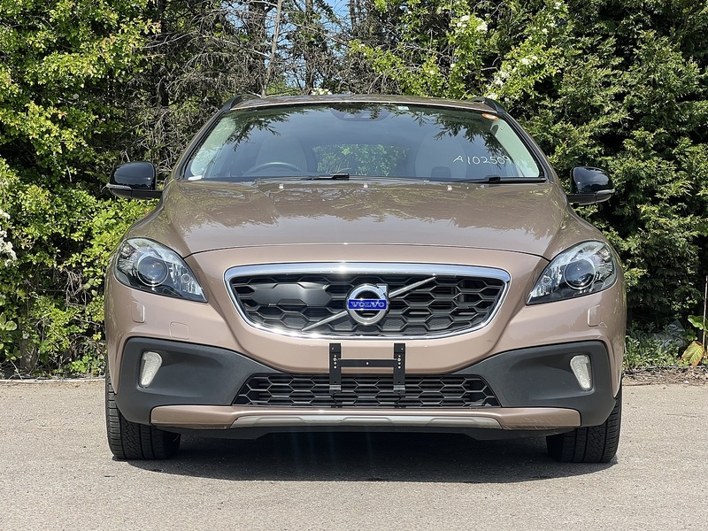 Volvo V40 D4 Se - U11902