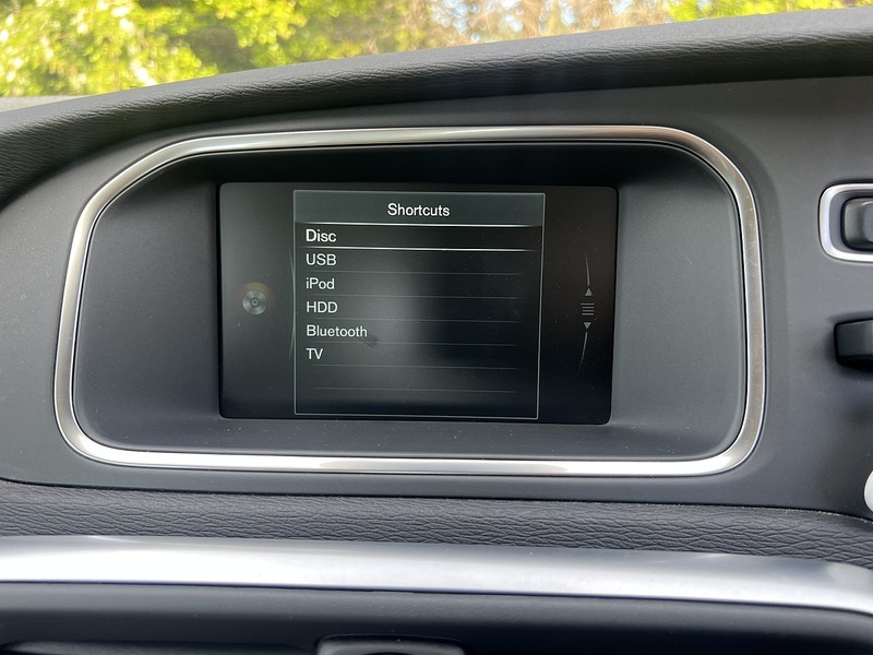 Volvo V40 D4 Se - U11902
