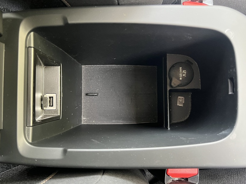 Volvo V40 D4 Se - U11902
