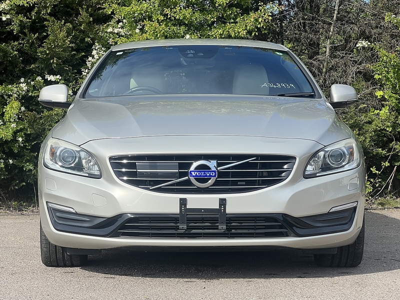 Volvo V60 D4 Dynamic Edition - U11903
